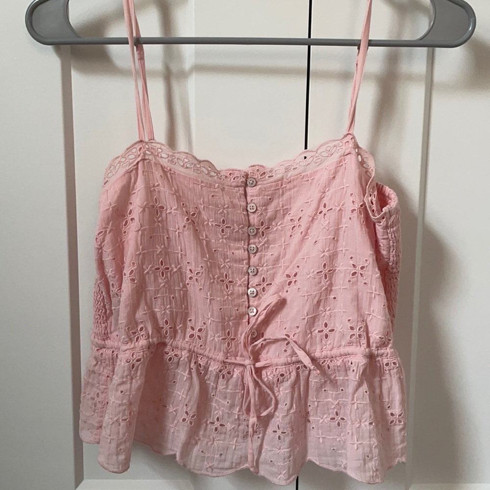 Eyelet Tank - Picture 2 of 2